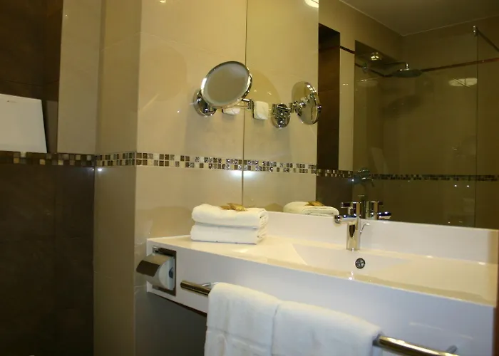 מלון Hanseatic - Adults Only 3*